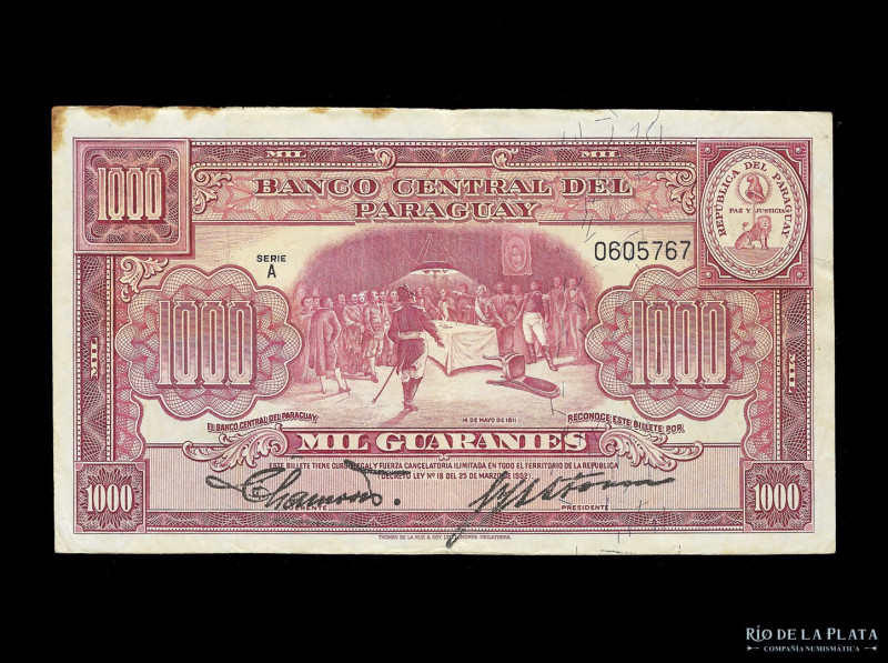 Paraguay. Banco Central del Paraguay. 1000 Guaranies 1952. Firmas grandes: Chamo...