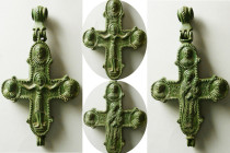 BYZANTINE EMPIRE; Large Bronze reliquary double-sided cross