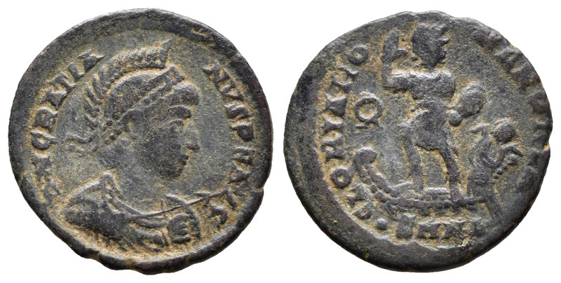 GRATIAN (367-383). Ae. Nicomedia. ( 5.22 g. / 22.9 mm ).