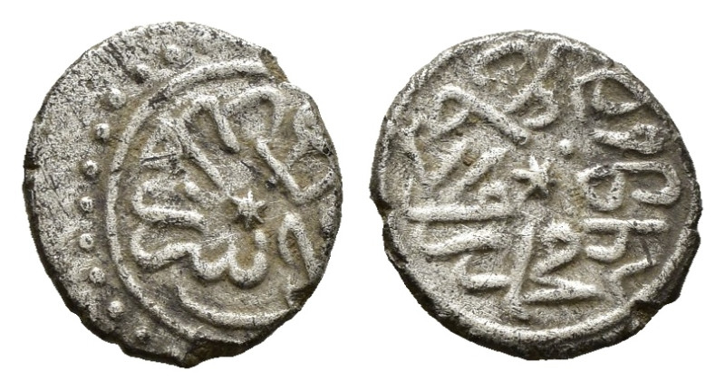 ISLAMIC. Akçe ( 0.90 g. / 10.7 mm ).