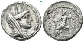 Seleucis and Pieria. Laodikeia ad Mare 81-17 BC. Dated year 15=67/6 BC. Tetradrachm AR