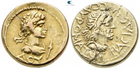 Kingdom of Bosporos. Uncertain mint. Sauromates II with Commodus AD 174-211.  Dated year 474 of the Bosporan Era (AD 177/8). Stater AV