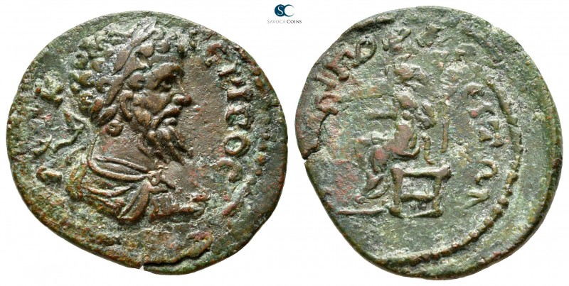 Macedon. Amphipolis. Septimius Severus AD 193-211. 
Bronze Æ

25 mm., 6,60 g....