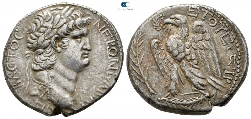 Seleucis and Pieria. Antioch. Nero AD 54-68. 
Tetradrachm AR

27 mm., 14,82 g...