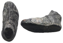 Weight 10,50 gr - Diameter 24 mm. Ancient Roman Bronze foot with sandal - military interest.