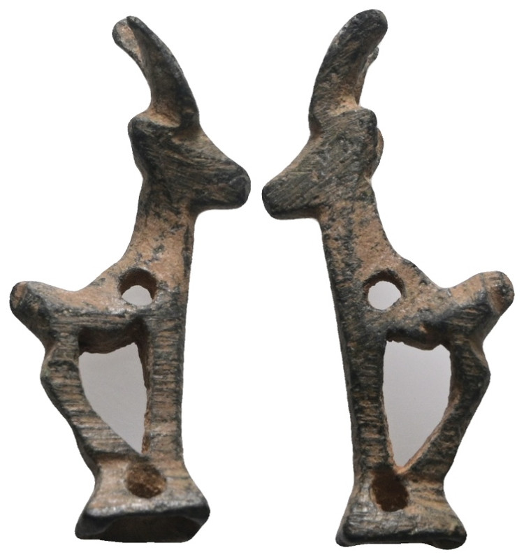 Weight 4,06 gr - Diameter 32 mm. Ancient Bronze Age, Luristan Bronze Ibex figuri...