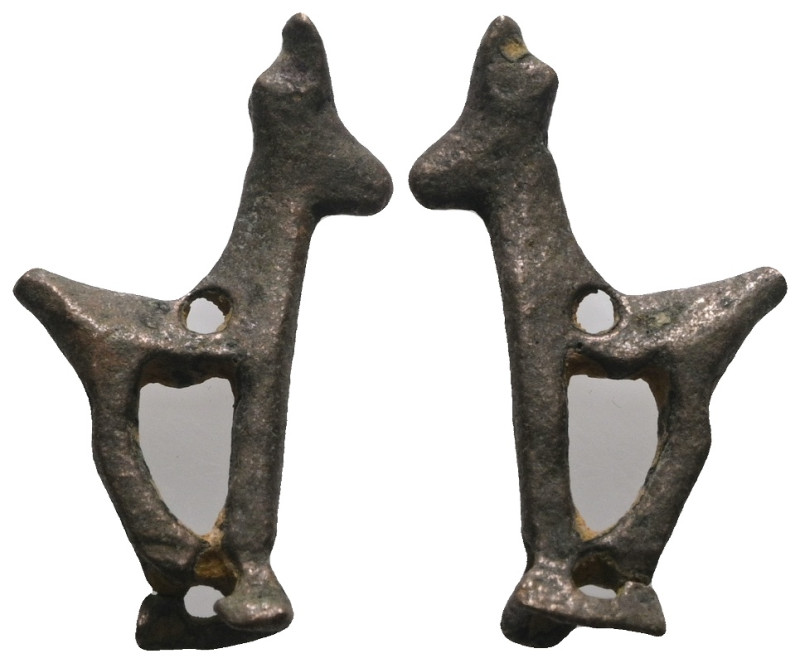 Weight 3,71 gr - Diameter 28 mm. Ancient Bronze Age, Luristan Bronze Ibex figuri...