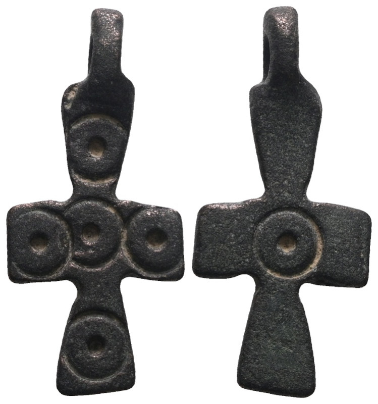 Weight 3,33 gr - Diameter 30 mm. BYZANTINE EMPIRE.Cross.(8th-10th century).Ae. S...