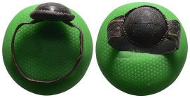 Weight 2,50 gr - Diameter 22 mm. Ancient Bronze Ring.