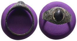 Weight 4,10 gr - Diameter 25 mm. Ancient Bronze Ring.