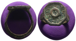 Weight 7,44 gr - Diameter 22 mm. Ancient Bronze Ring.