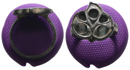 Weight 3,89 gr - Diameter 20 mm. Ancient Bronze Ring.