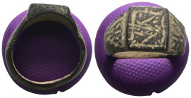 Weight 8,56 gr - Diameter 22 mm. Ancient Bronze Ring.