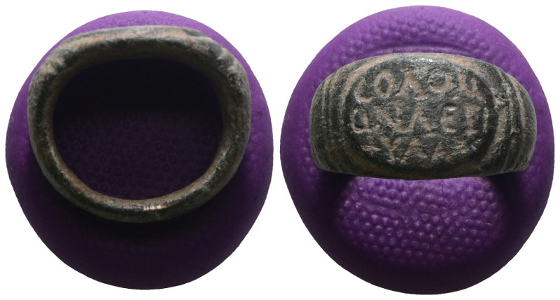 Weight 7,18 gr - Diameter 17 mm. Ancient Bronze Ring.