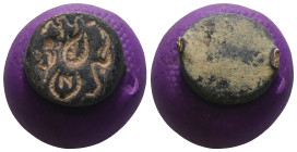 Weight 2,92 gr - Diameter 13 mm. Roman Bronze ring head. 1st- 4th Century CE.