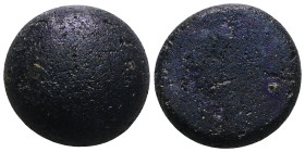 Weight 3,28 gr - Diameter 17 mm. Roman Bronze ring head. 1st- 4th Century CE.