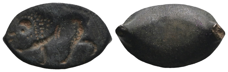 Weight 3,45 gr - Diameter 21 mm. Roman Bronze ring head. 1st- 4th Century CE.