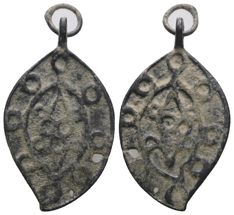 Weight 3,67 gr - Diameter 36 mm. Ancient Bronze Necklace.