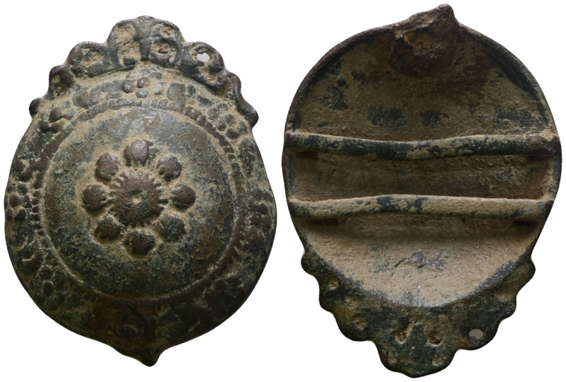 Weight 29,00 gr - Diameter 60 mm. Ancient Bronze Pendant.