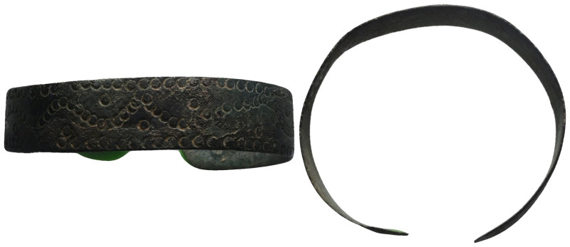 Weight 10,60 gr - Diameter 51 mm. Ancient Bronze Bracelet.