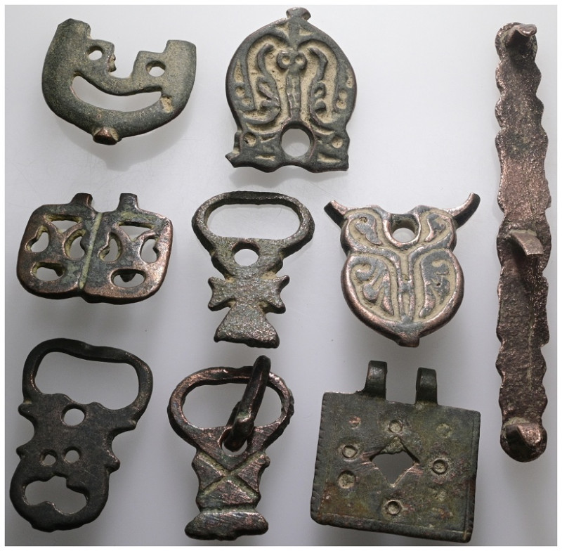 9 pieces, sold as seen. Ancient Bronze Belt Buckle. No Return