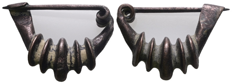 Weight 12,26 gr - Diameter 33 mm. Ancient Bronze Fibula.