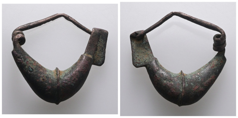 Weight 12,65 gr - Diameter 32 mm. Ancient Bronze Fibula.