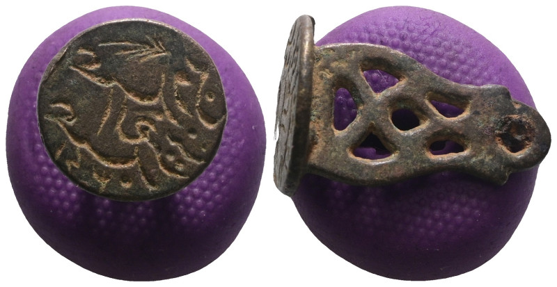 Weight 4,55 gr - Diameter 23 mm. Ancient Bronze Seal.