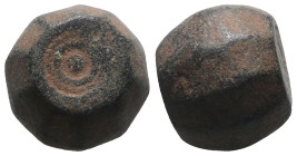Weight 13,99 gr - Diameter 13 mm. ISLAMIC BRONZE WEIGHT