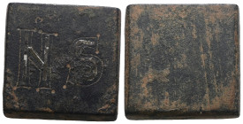 Weight 26,11 gr - Diameter 30 mm. BYZANTINE BRONZE WEIGHT.(Circa 6th-9th century).Ae.