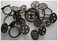 20 pieces, sold as seen. Mixed antique pieces. No Return.