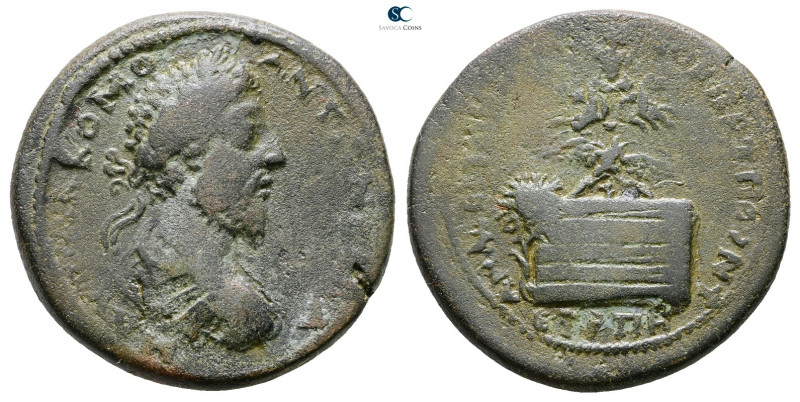 Pontos. Amaseia. Commodus AD 180-192. 
Bronze Æ

33 mm, 26,66 g



Nearly...