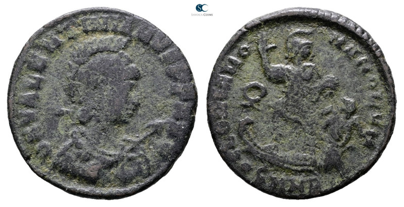 Valentinian II AD 375-392. Nicomedia
Follis Æ

 mm, 4,93 g



Very Fine