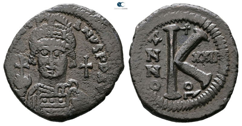 Justinian I AD 527-565. Theoupolis (Antioch)
Half Follis or 20 Nummi Æ

29 mm...