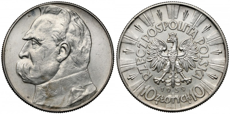 Piłsudski 10 złotych 1939 Zadrapanie nad głową, lekkie przetarcie powierzchni, ł...