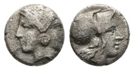 MYSIA, Lampsakos. 4th century BC. AR Diobol (10,4 mm, 1.1 g) Janiform female heads / Helmeted head of Athena right