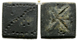 Noktalı büyük Z and X, monogram late weight 4,2 g. 13,5 mm.
