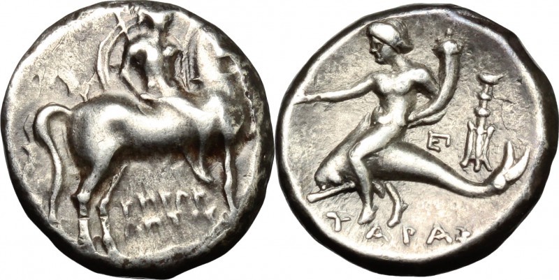 Greek Italy. Southern Apulia, Tarentum. AR Nomos, c. 272-240 BC. D/ Helmeted war...