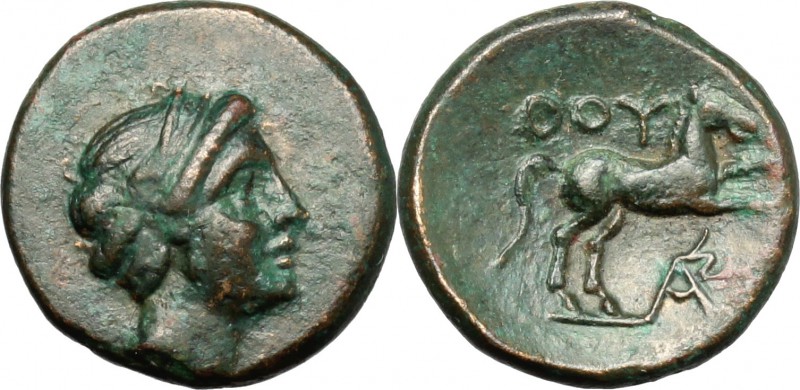 Greek Italy. Southern Lucania, Thurium. AE 14 mm. c. 280-260 BC. D/ Head of Apol...