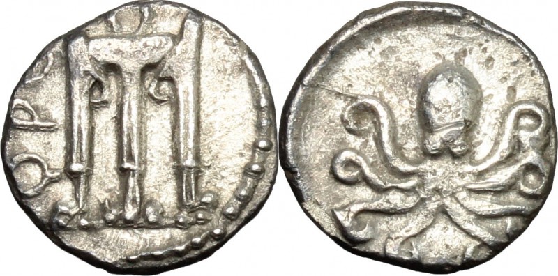 Greek Italy. Bruttium, Kroton. AR Triobol, c. 525-425 BC. D/ QPO. Tripod. R/ Oct...