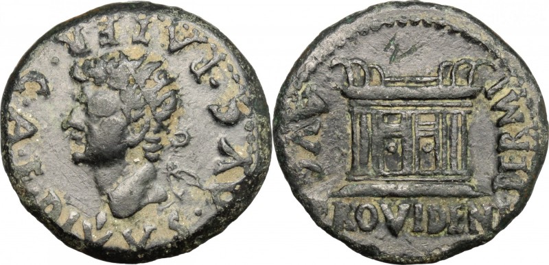 Augustus (27 BC - 14 AD). AE As, Spain, Emerita. D/ DIVVS AVG PATER CAE. Radiate...