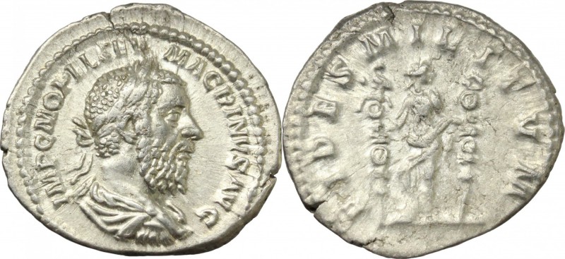 Macrinus (217-218). AR Denarius. D/ IMP C M OPEL SEV MACRINVS AVG. Laureate, dra...