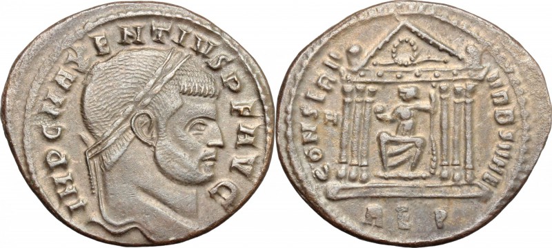 Maxentius (306-312). AE Follis, Rome mint. D/ IMP C MAXENTIVS PF AVG. Laureate h...