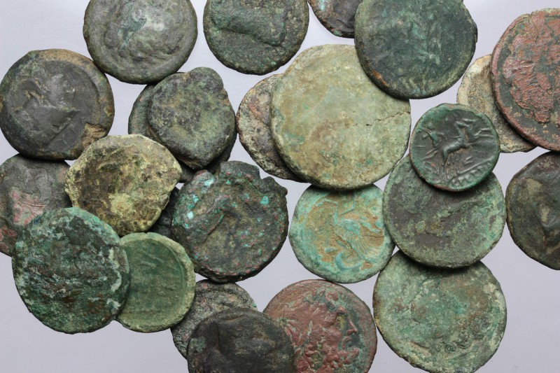 Greek Italy. Multiple lot of twenty-five (25) unclassified AE coins, mostly of t...