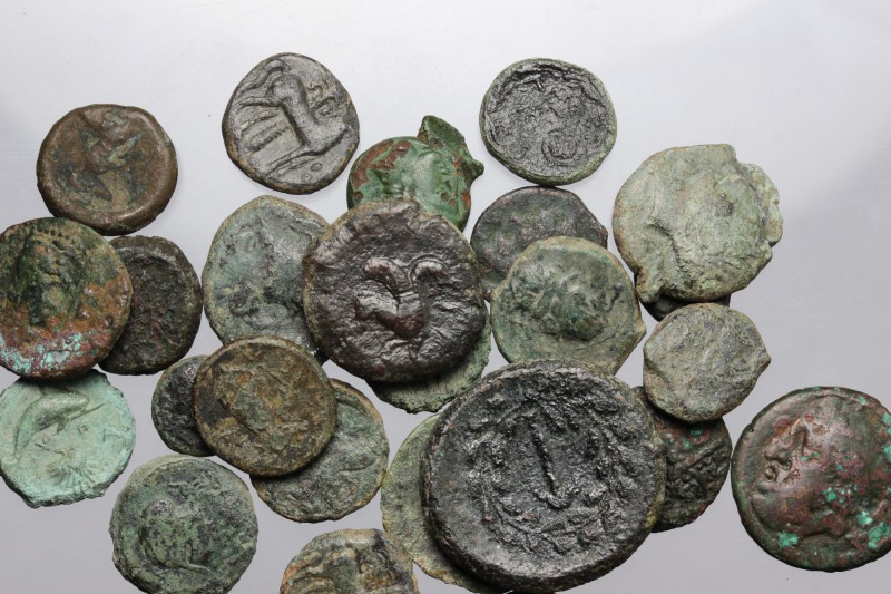 Greek Sicily. Multiple lot of twenty-five (25) unclassified AE coins. AE. F:Abou...