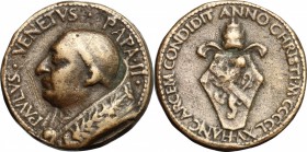 Paolo II (1464-1471), Pietro Barbo. Medaglia 1465. D/ Busto a sinistra con piviale. R/ Stemma papale coronato da triregno con nastro. Modesti 79. Hill...