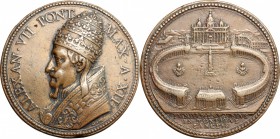 Alessandro VII (1655-1667), Fabio Chigi. Medaglia A. XII. D/ Busto a sinistra con triregno e piviale decorato. R/ Piazza San Pietro con il nuovo porti...