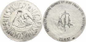 Paolo VI (1963-1678), Giovanni Battista Montini. Medaglia straordinaria, 1967. D/ Al centro il Papa e Athenagoras si abbracciano. R/ Le tre Croci, di ...