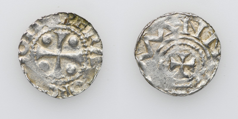 Germany. Saxony. Otto III 983-1002. AR Denar (17mm, 1.13g). Dortmund mint. O[DD]...