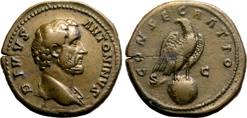 ROMAN EMPIRE. Divus Antoninus Pius. 
Bronze Sestertius, after AD 161. Rome. 
O...